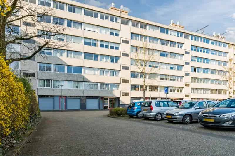 Ruim 3-kamerappartement Soest met balkon en uitzicht