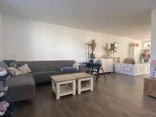 Te Huur: Ruime 2-onder-1-kap woning Apeldoorn
