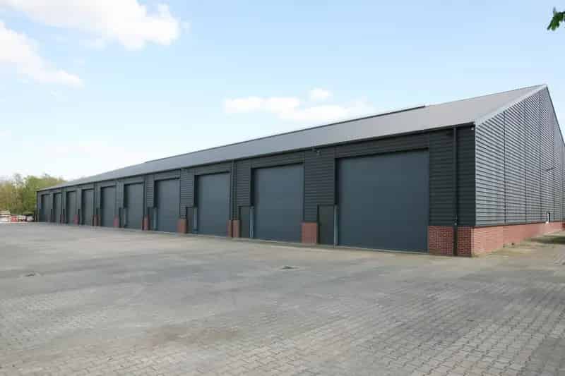 Bedrijfshal Heibloem te huur 200m2 of 400m2