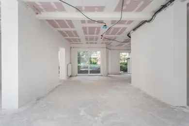 130 m2 Bedrijfsruimte te Huur Amsterdam Zuid
