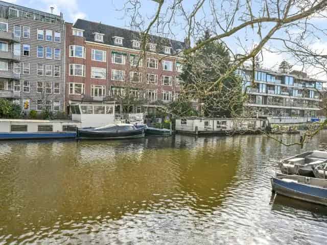 Jordaan woning te koop: Uitzicht, stijl en zon