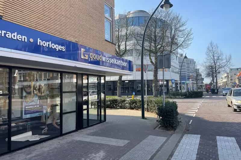 Beleggingspand Zeist: Winkelruimte te huur aan Slotlaan