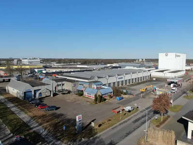 Bedrijfshal te Huur Emmen 6040m2 Bargermeer