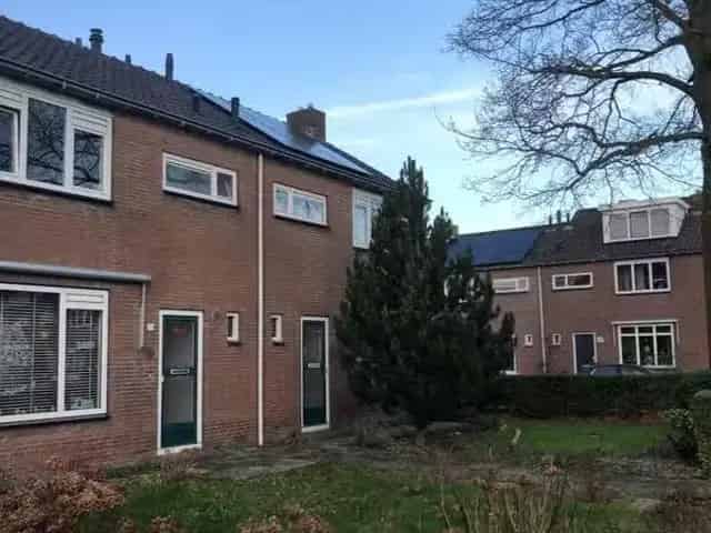 Een gezinswoning te Lutjebroek met 3 slaapkamers