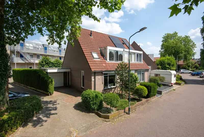 Twee Onder Een Kap Woning Renkum