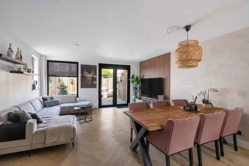 Huis te koop: Claude Debussystraat 76 2551 ZX Den Haag 