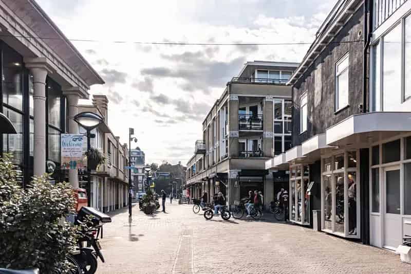Winkelruimte te huur Noordwijk 55m2 begane grond 39m2 kelder