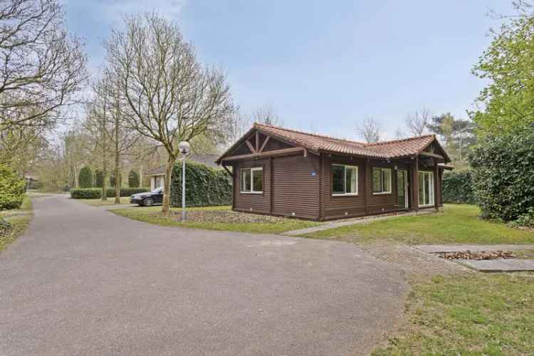 Vrijstaande 6-Persoons Bungalow te Koop in Park De Veluwse Hoevegaerde