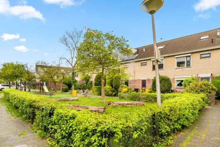 Huis te koop: Kievitsbloem 7 1991 KS Velserbroek 