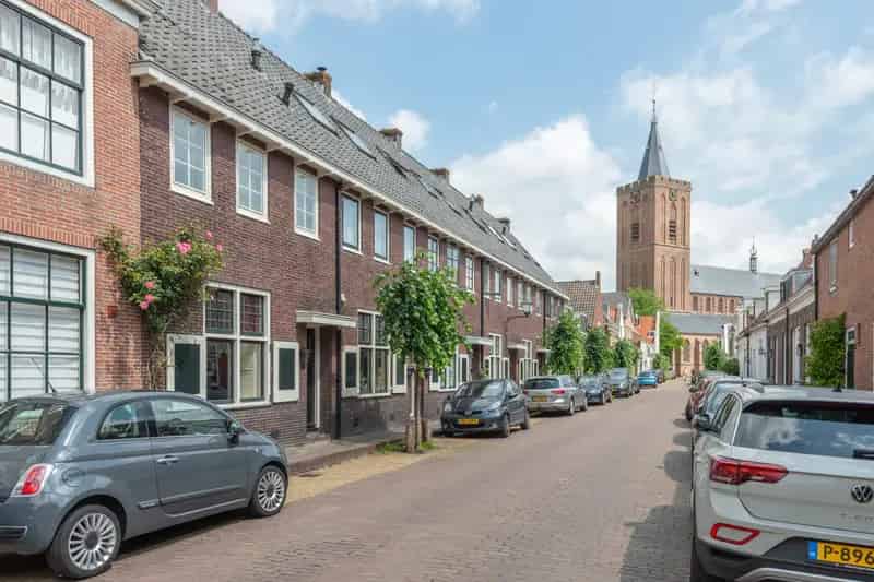 Jaren 30 woning Naarden Vesting 3 slaapkamers Ruime tuin