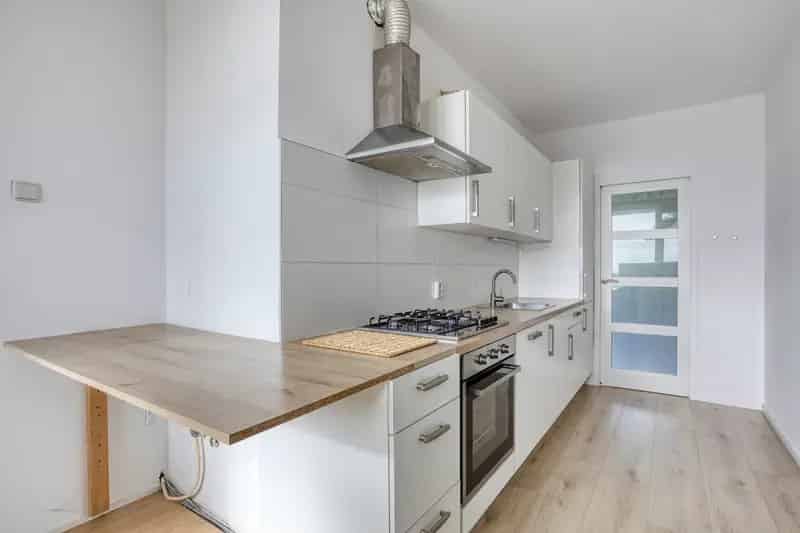 2 Kamer Appartement Amsterdam Noord 79m2 Balkon Lift Berging