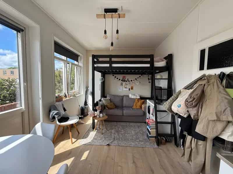 Kamer met eigen keuken en balkon Groningen per 1 juli