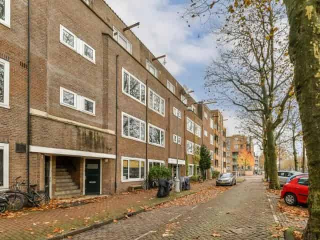 Appartement Amsterdam Insulindeweg Ruim 3 Kamers