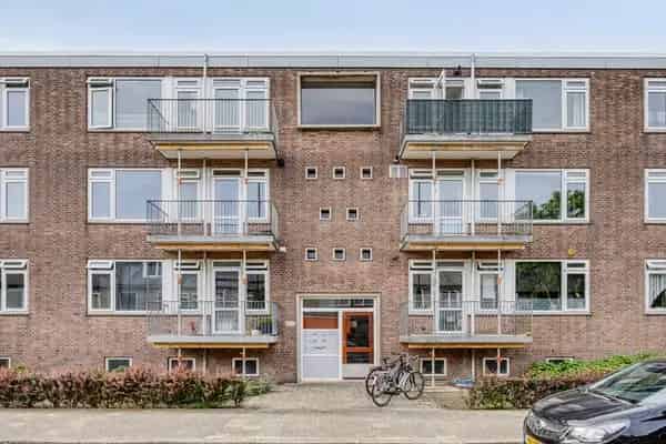 3 Kamer Appartement Leiden Fortuinwijk Top Etage