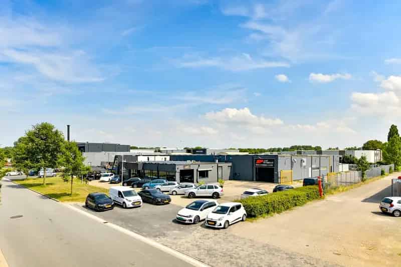 Bedrijfshal Almere te Huur De Vaart