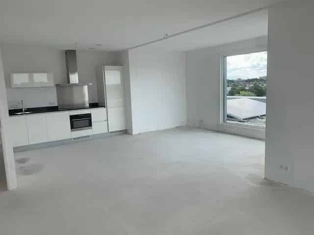 3 Kamer Appartement Leidsche Rijn 98m2 Parkeerplaats Maximapark
