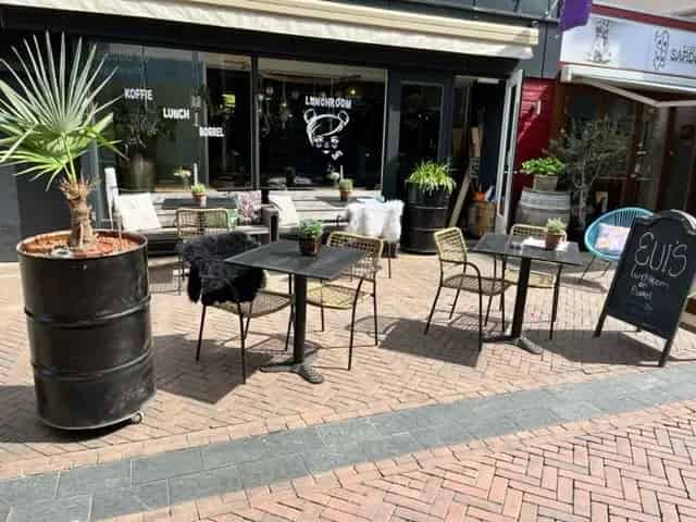 Winkel te Huur Apeldoorn Centrum: 136m2, Terras, Split-Level