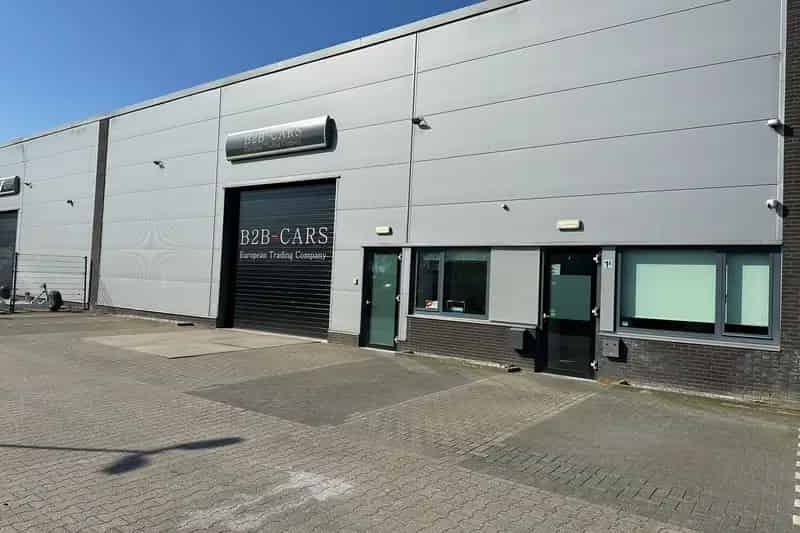 Bedrijfshal Hengelo 580m² te huur A35 A1