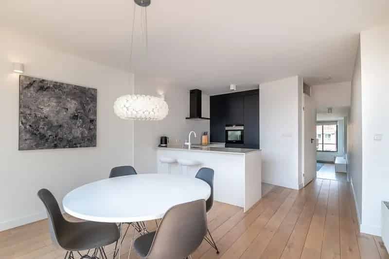 Gemeubileerde Bovenwoning Jordaan Balkon Dakterras