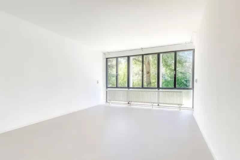 Appartement Amsterdam Noord te renoveren 55m2 nabij Metro