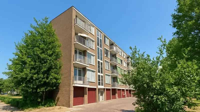3-kamer appartement Wormerveer  2 balkons  Instapklaar