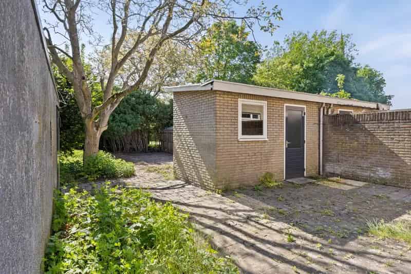 Huis te koop Heeswijk Dinther 4 slaapkamers modernisering nodig
