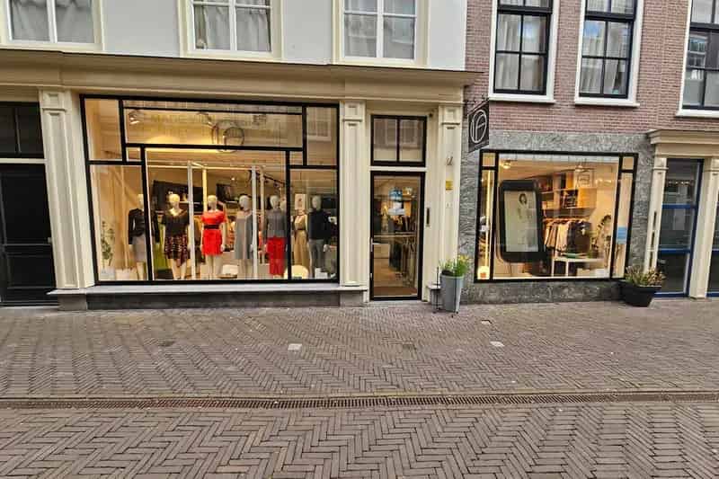 Winkel te huur Annastraat Den Haag 203m2 Hofkwartier