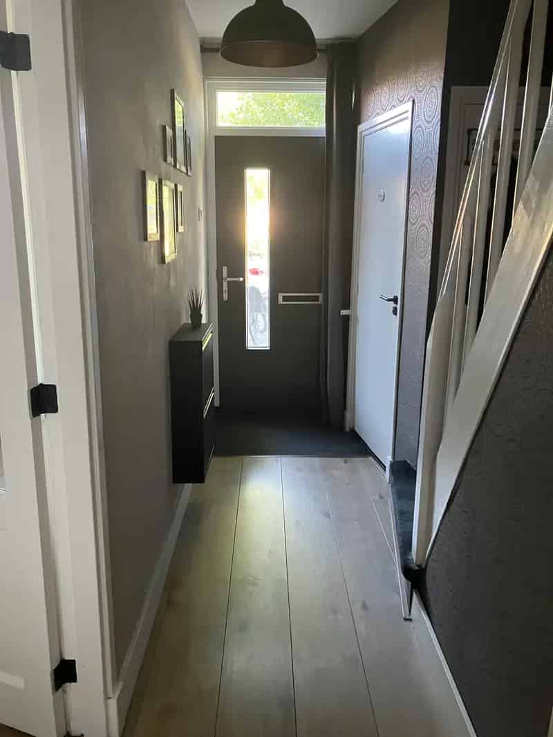 Ruime gezinswoning in rustige buurt met tuin en speeltuin