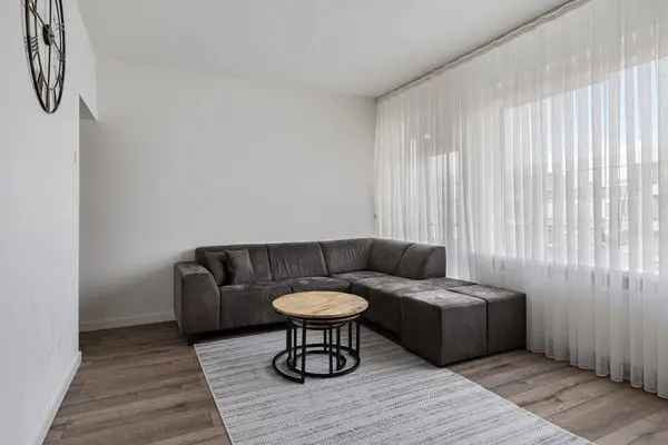 Ruim 3 kamer appartement Pendrecht Rotterdam