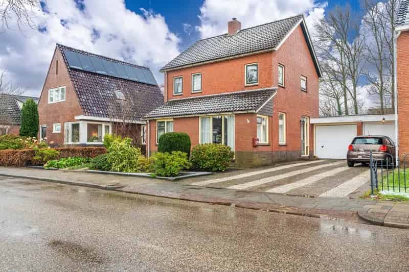 Vrijstaande woning Scheemda 3 slaapkamers tuin garage