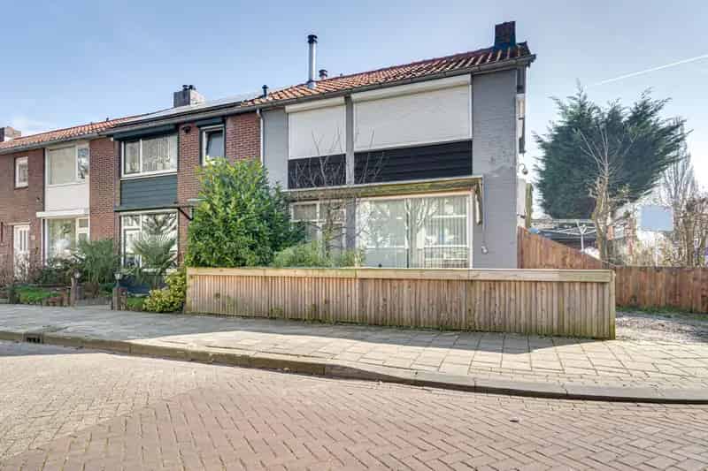 Hoekwoning Goes Zuid 3 slaapkamers 16 zonnepanelen