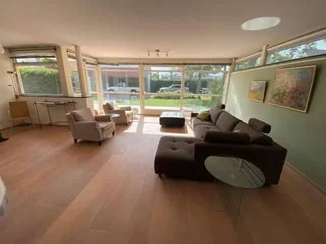 Te huur: Ruime Villa in Abcoude (240m2), 6 slaapkamers, 3 badkamers