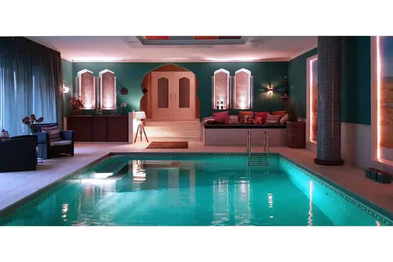 Luxe Villa Oss Zuid: Ruime woning met zwembad en fitness