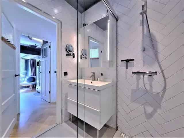 Hoekappartement Watergraafsmeer 70m2 Tuin Gerenoveerd