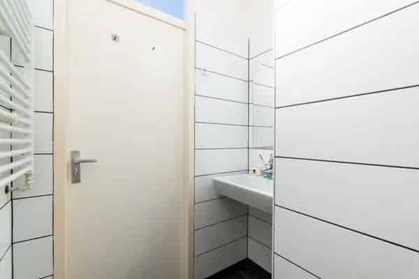 Ruim 2 Slaapkamer Appartement West Amsterdam Nabij Parken