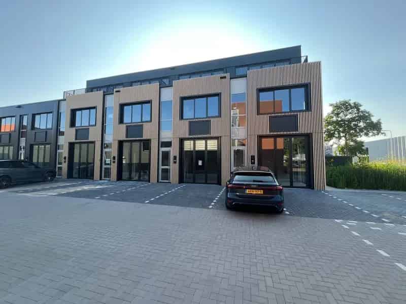 Bedrijfshal te koop Diemen Verrijn Stuartweg