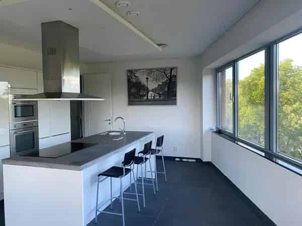 Luxe 3 Kamer Appartement Amsterdam Troelstralaan
