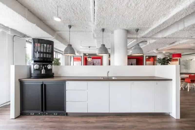 Onbeperkte toegang tot kantoren in Regus Stationsplein