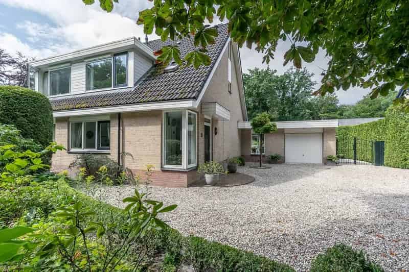 Huis te koop: Laan Blussé van Oud Alblas 1 3769 AT Soesterberg | Funda
