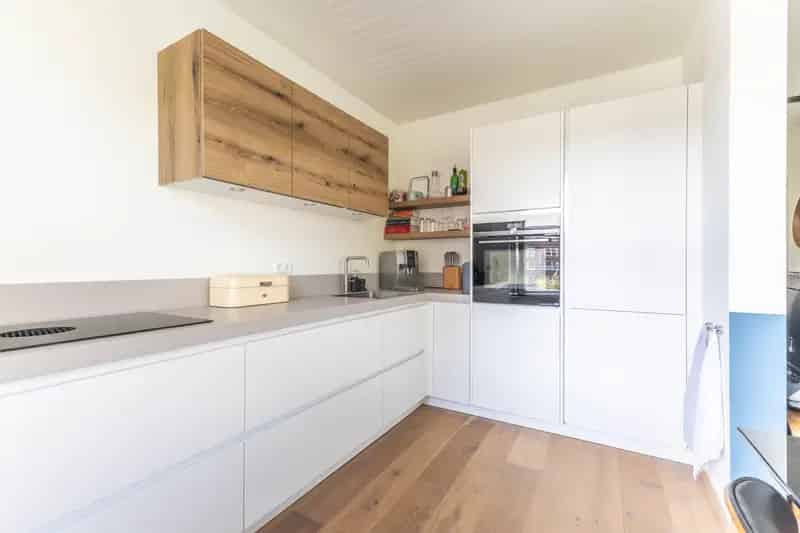 Amsterdam West - Licht appartement in De Baarsjes - Eigen grond