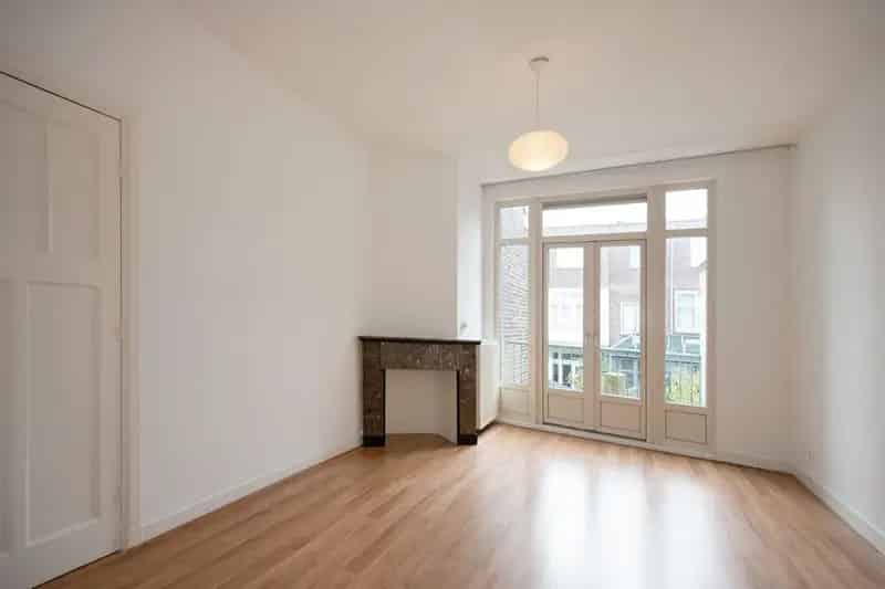 Rijswijk Dubbel Bovenhuis 4 Kamer 93m2 2 Slaapkamers 3 Balkons