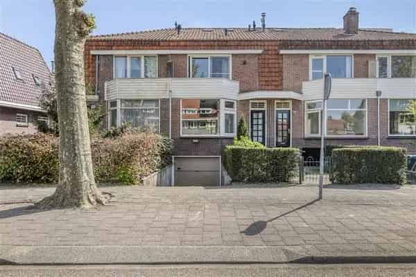 Jaren 20 woning Amsterdam nabij Amsterdamse Bos