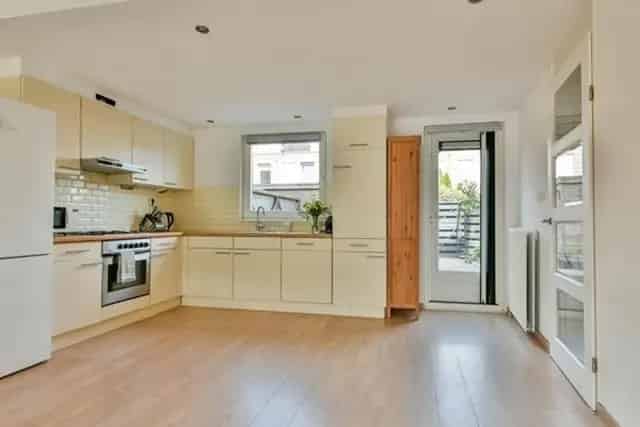 5 Kamer Eengezinswoning te Huur Hoofddorp