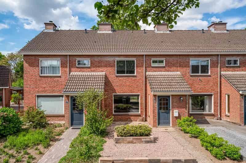 Huis te koop: de Meidoorn 23 6942 TC Didam 