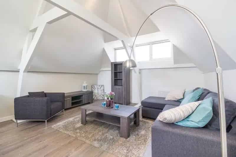 2-kamer appartement Denneweg Den Haag Centrum gerenoveerd