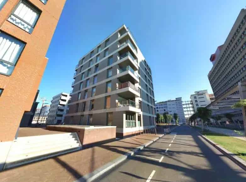 Appartement Strijp-S: Goed geïsoleerd nabij station en winkels