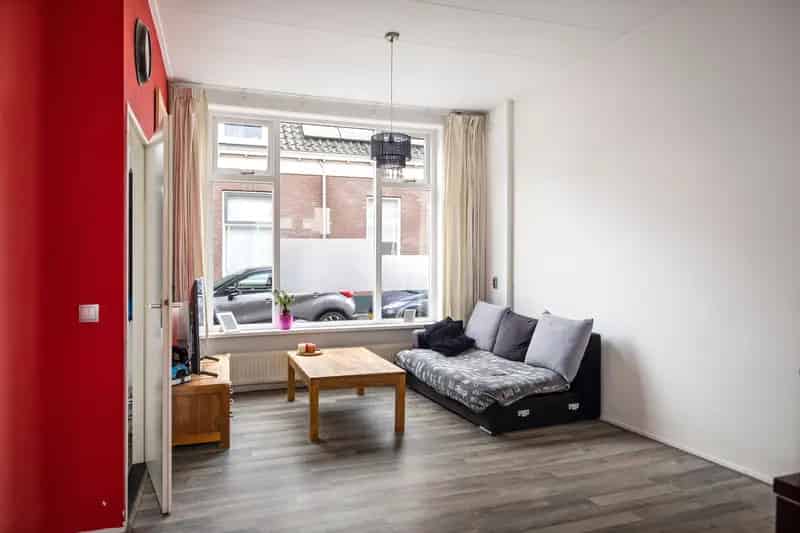 Huis te koop Deventer: Lichtrijke Tussenwoning nabij Centrum