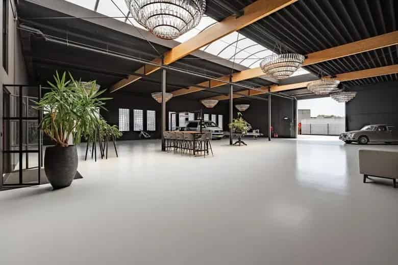 520 m2 Bedrijfsruimte Lelystad Luxe Kantoor Showroom