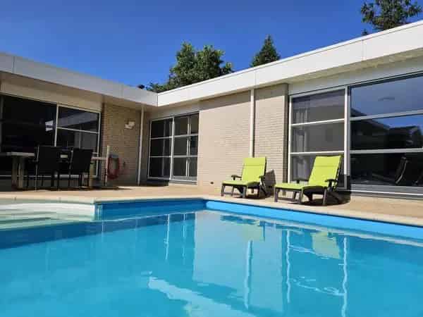 Luxe Villa met Zwembad Flevo Golf Resort