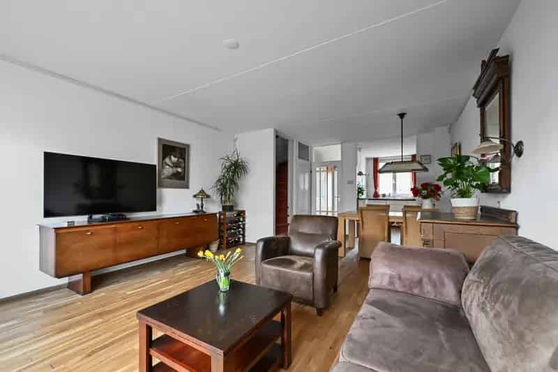 Amsterdam Gein Een gezinswoning 3 slaapkamers 100m2 tuin
